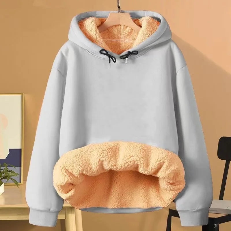 Teddyträumchen – Kuscheliger Fleece-Hoodie