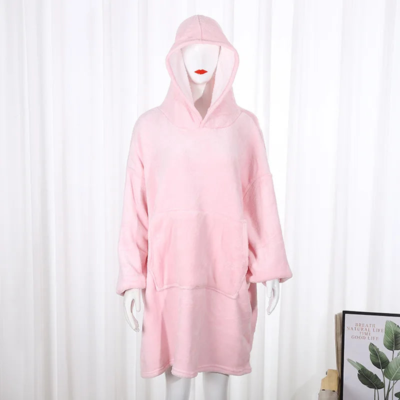 Kalt-draußen-Kokon – Warmer Lounge-Hoodie