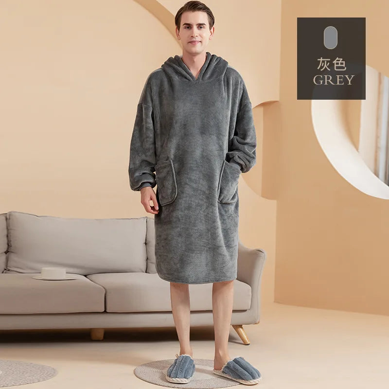 Sofa-Schnecke – Oversize-Kapuzenpulli-Decke