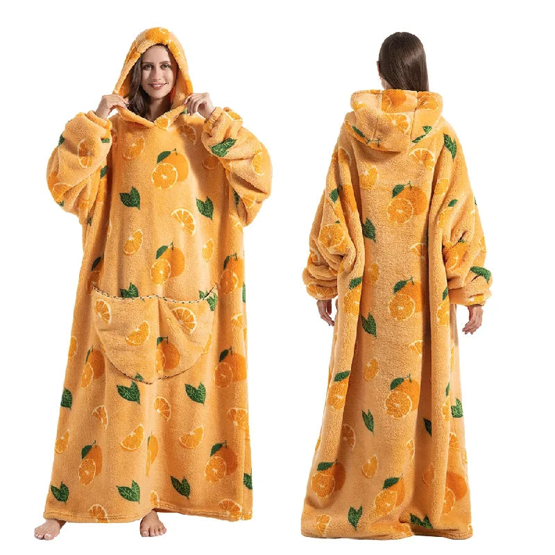 Wolkenweich – Sherpa-Hoodie-Decke mit Ärmeln