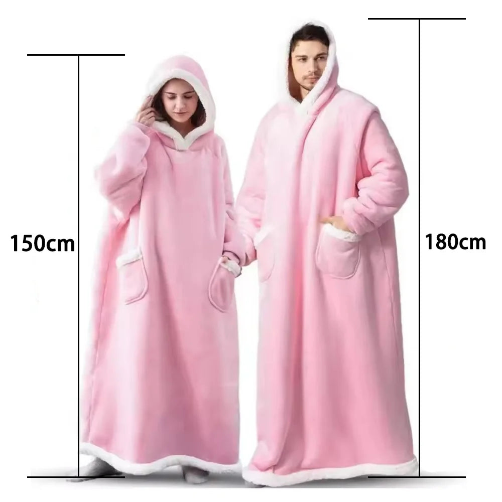 Frostküsschen – Flauschige Hoodie-Decke mit XL-Tasche