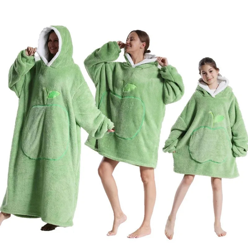 Kuschel-Kokon – Langer Hoodie mit Ärmeln