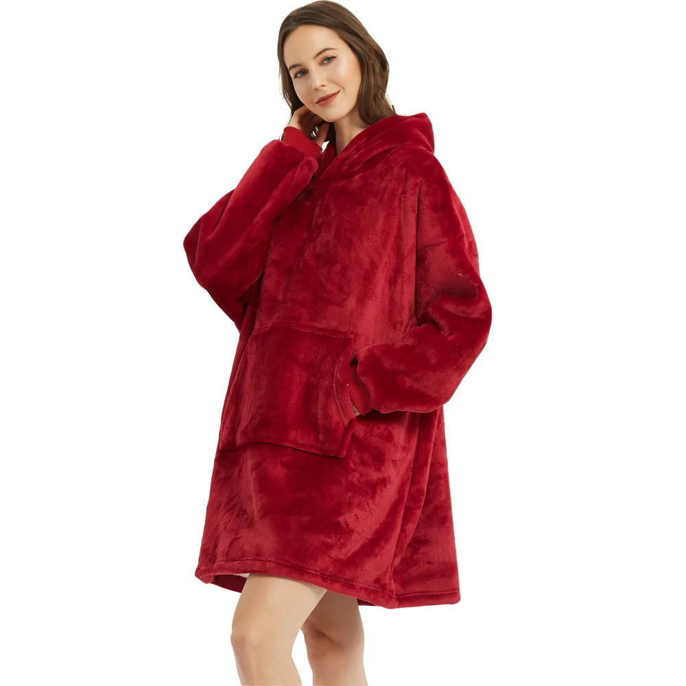 Sherpa-Schätzchen – Flauschige Hoodie-Decke mit Ärmeln