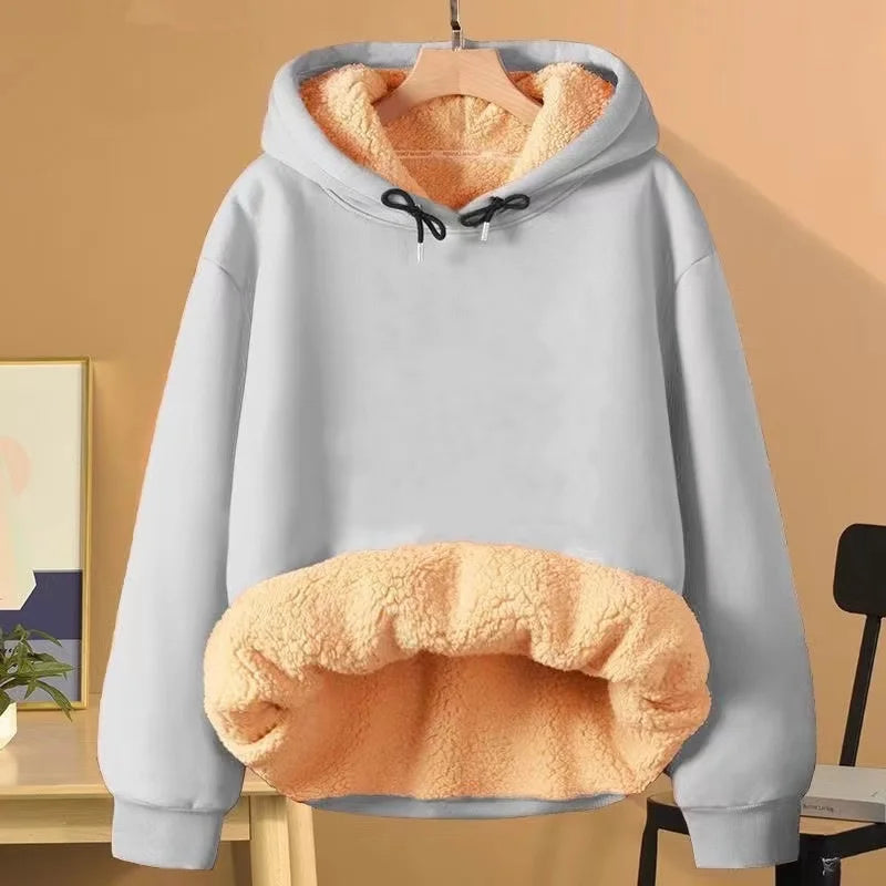 Teddyträumchen – Kuscheliger Fleece-Hoodie