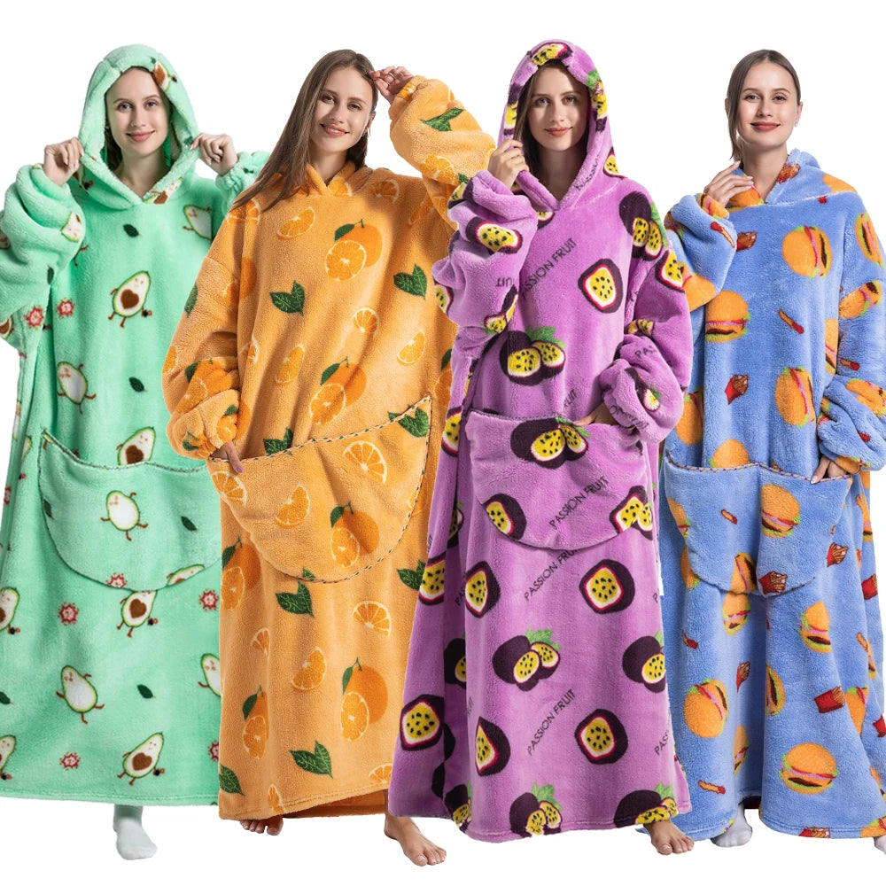 Familien-Flausch – XXL-Hoodie-Decke mit Ärmeln