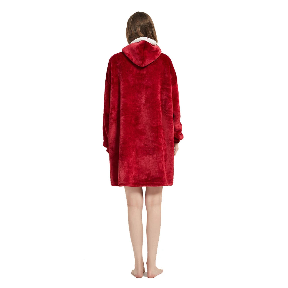 Sherpa-Schätzchen – Flauschige Hoodie-Decke mit Ärmeln