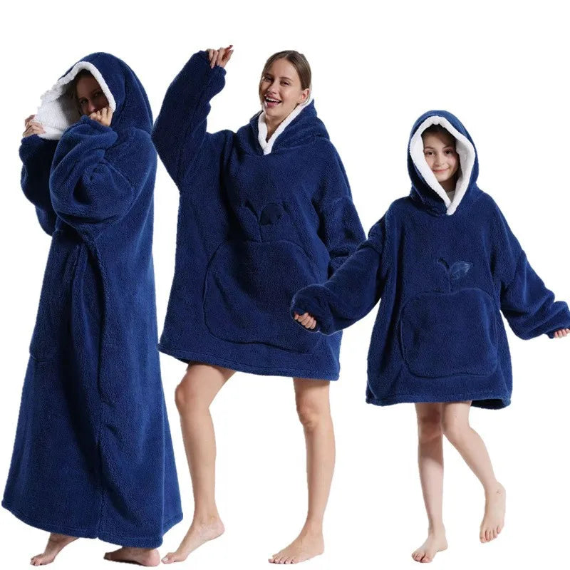 Kuschel-Kokon – Langer Hoodie mit Ärmeln
